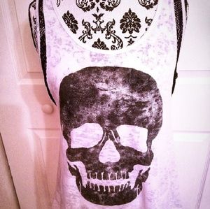 Skull tank with cute mesh inlays